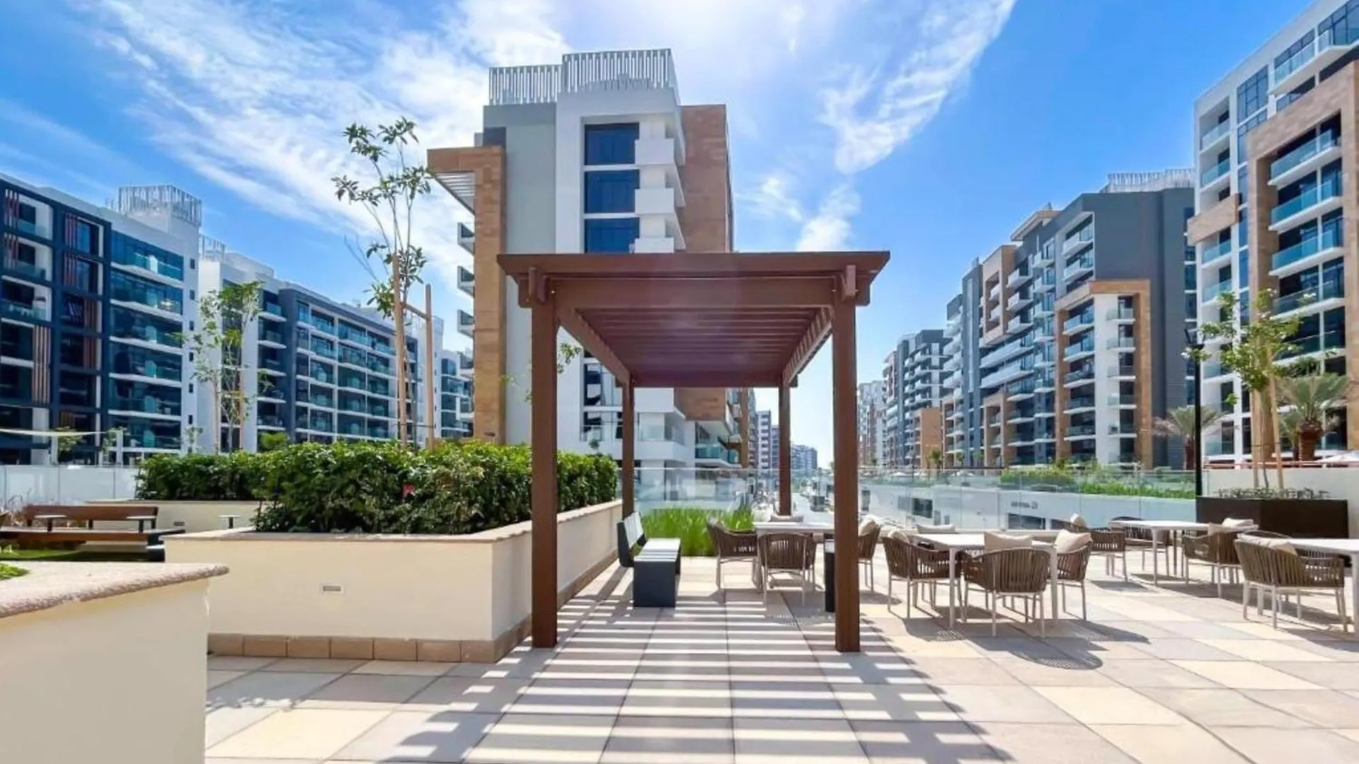 Comfortable Studio In Azizi Riviera 24, Al Merkadh By Deluxe Holiday Homes Dubai Apartment
